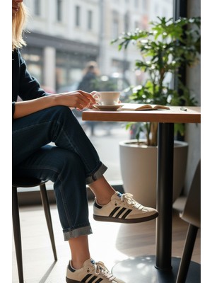 Enoch Kadın T-Burun Sneaker Klasik Süet Panel Detaylı Şeritli Düz Taban Spor Ayakkabı