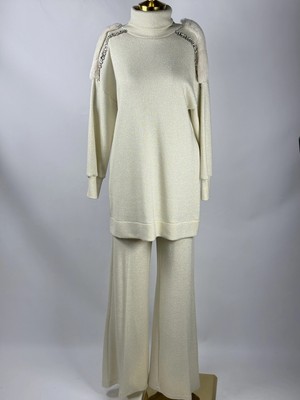 Qupra Omzu Kürk Detaylı Angora Ekru Renk Takım