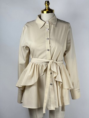 MY312 Bej Renk Arkası Dantelli Tunik