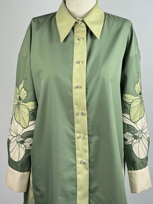 MY312 Haki Renk Kolları Nakışlı Taşlı Gömlek