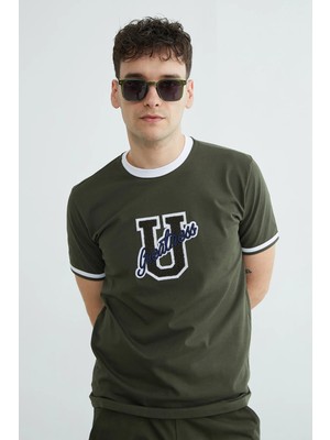 FullaModa Biyeli Yazı Nakışlı Bisiklet Yaka Tişört