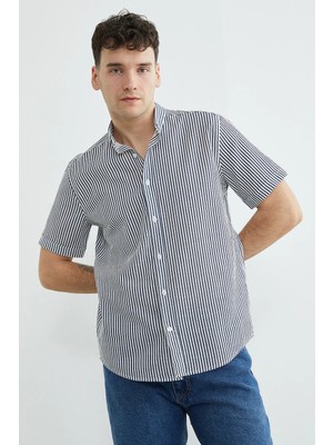 FullaModa Çizgili Keten Görünümlü Kısa Kol Gömlek