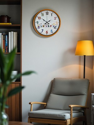 Toyigoo 36 cm Turuncu Çocuk Odası Duvar Saati TYGRSYT9573