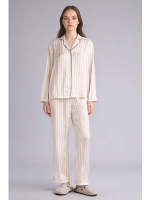 DeFacto Çizgili Saten Pijama Takımı Üst Alt G0227AX26SP