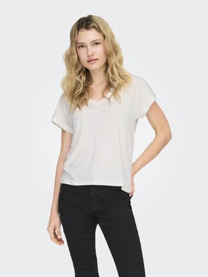 Only Onlfree Lıfe Beyaz Kadın T-Shirt 15369294