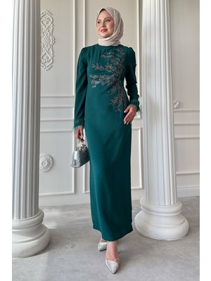 inStyle Tüy Detaylı Taşlı Zümrüt Yeşili Abiye