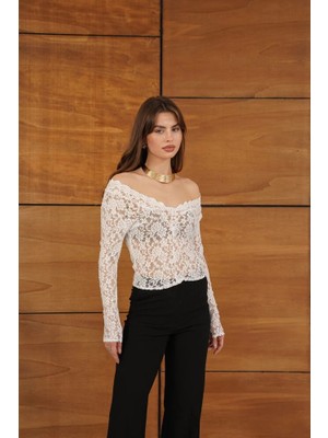 Cemo Kadın Kayık Yaka Uzun Kollu Dantel Bluz