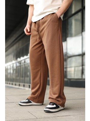 Madmext Kahverengi Rahat Kesim Bol Paça Erkek Eşofman Altı E6589