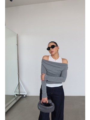 Özge Özgenç Çift Kat Bluz