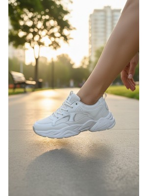 Enoch Kadın Destekli Taban Bağcıklı Spor Ayakkabı