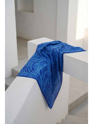 Pamuk Karışımlı Eşarp Mavi Zebra Desen Soft Dokulu Kaymaz 90X90