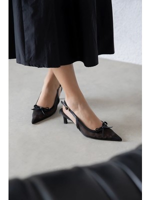 Straswans Noble  Kadın Topuklu File Detay Kırışık Deri Ayakkabı Siyah