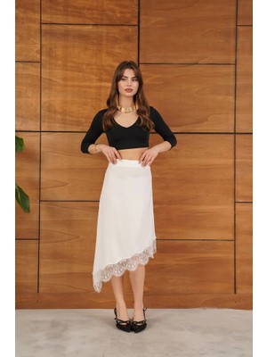 Cemo Kadın Asimetrik Kesim Dantel Detaylı Midi Etek