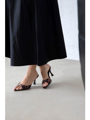 Straswans Franco Kadın Topuklu Saten Sandalet Leopar