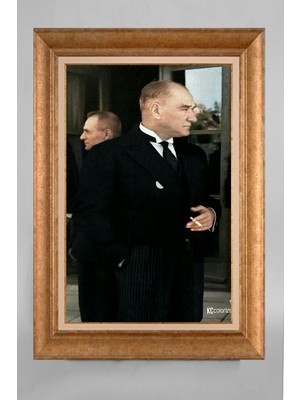 Giyense Altın Varaklı Çerçeveli Paspartulu Atatürk Tablo AA772