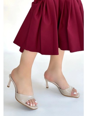 Kazax Ribay Bej Rugan Topuklu Terlik