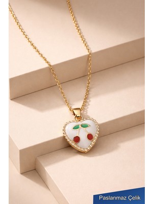 Trend Collection Gold Renk Kiraz Figürlü Kalp Çelik Kolye – Kadın Minimal Şık Kolye