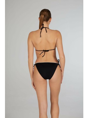 Estiva Kadın Siyah Kroşetalı Üçgen Bikini Takımı