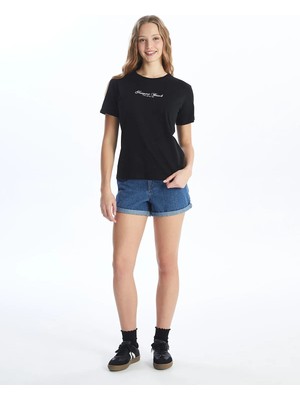 Lc Waikiki Yeni Sezon Kadın Beli Lastikli Düz Jean Şort