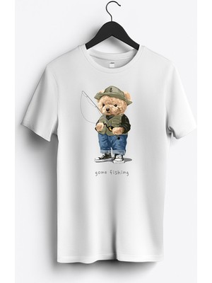 MGAX Balıkçı Balığa Giden Sevimli Ayı Baskılı Regular Sıfır Yaka %100 Pamuk Unisex Penye T-Shirt