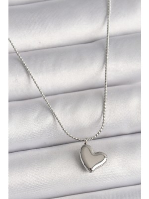 316L Çelik Gümüş Renk Zincir Kalp Figür Kadın Kolye