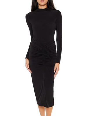 F21 Büzgü Detaylı Elbise