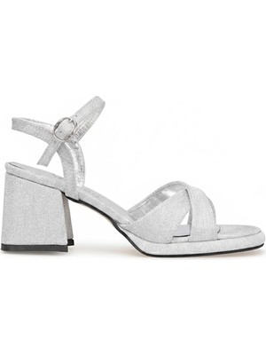 Beety 26BY222.405 Kadın Klasik Topuklu Ayakkabı Gümüş