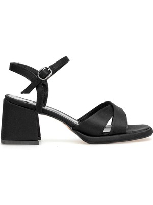 Beety 26BY222.405 Kadın Klasik Topuklu Ayakkabı Siyah