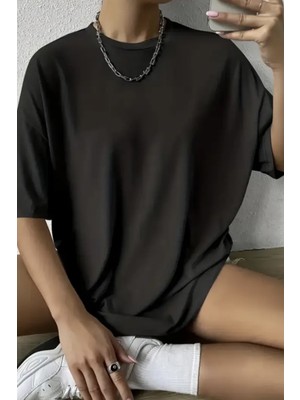Punix Büyük Beden Özel Seri Baskısız Düz Renk %100 Pamuk Oversize Battal Kadın Basıc T-Shirt