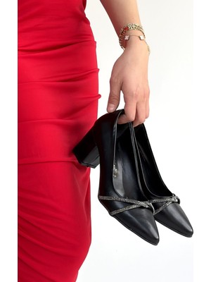 Senson Zenta Siyah Cilt Topuklu Ayakkabı - Lisinya