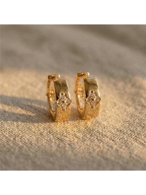 Zeino Yıldız Zirkon Taşlı Halka Çift Yönlü Çelik Küpe - 14K Altın Rengi Kaplama 1,5 cm