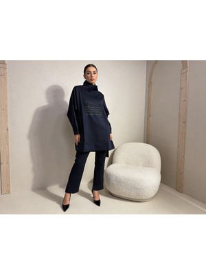 Taş Detaylı Dik Yaka Tunik Pantolon Takımı