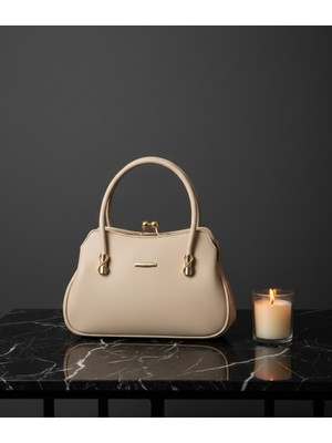 Vardis Kisslock Çift Topuzlu Şık Kadın Çantası