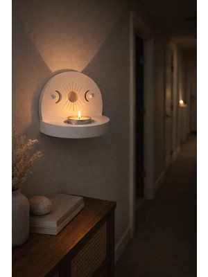 Karra Art Dekoratif Beton Duvar Mumluğu – Güneş ve Ay Figürlü El Yapımı Mumluk