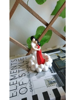 Sevgiliye Özel Sarılan Çift Biblo