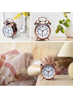 Derin Stok Orta Boy Nostaljik Metal Çalar Masa Saati