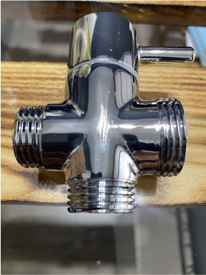 Özgürce Prizmatik Tepe Duş Seti, Yönlendirici, 3/4x1/2×1/2, Şık Tasarım