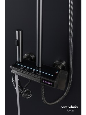 Özgürce Lüks Dijital Gösterge ve LED Işıklı 5 Fonksiyonlu Piyano Duş Seti