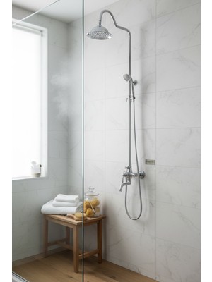 Özgürce Retro Yağmurlama Duş Seti Krom Pirinç Materyal ile Şık Banyo Tasarımı