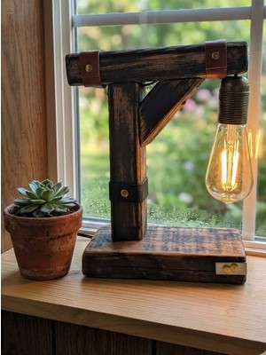 Yediotuz Digital Pazarlama ​retro Rustik Ahşap Masa Lambası - El Işçiliği Özel Tasarım (Ampul Dahil)