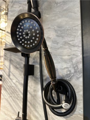 Özgürce Siyah Vintage Tasarımlı Komple Duş Seti ve Askı Aparatı