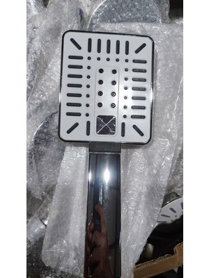 Özgürce Şık ve Fonksiyonel Duş Başlıkları, Farklı Çeşitlemelerle Rahatlık Sağlar