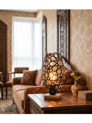 Decodelight Siyah Otantik Şelçuklu Desen Oval Şapkalı Ahşap Ayaklı Mini Komidin Üstü Abajur Modelleri