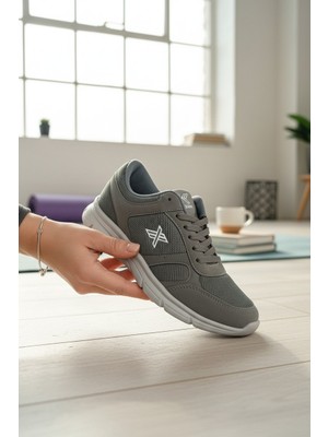 Enoch Kadın Ortopedik Ultra Hafif Fileli ve Katmanlı Saya Yapılı Spor Ayakkabı