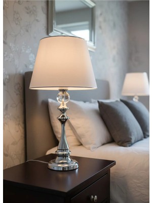Decodelight Shine Model Krom Metal Yüksek Ayaklı Kristal Taşlı Beyaz Krom Şerit Şapkalı Abajur Masa Lambası