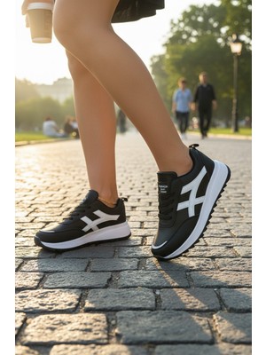 Enoch Kadın Güçlendirilmiş Saya Yapılı Konfor Taban Spor Ayakkabı