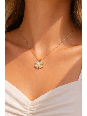 Xuping Kadın Gold Renk Zirkon Taşlı Dört Yapraklı Şans Yoncası Çelik Kolye