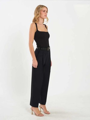 Lefon Kadın Kare Yaka Askılı Bluz 071857