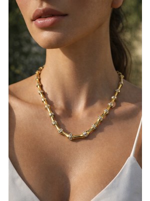 Xuping Kadın Gold Renk Zirkon Taşlı Dorika Silindir Çubuk Serenay Çelik Kolye