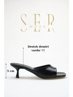 Sermoda Topuklu Kadın Terlik - 5 cm Ince Topuklu Küt Burun Kadın Terlik Siyah Yanki